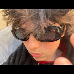 Meet your Posher, Brady